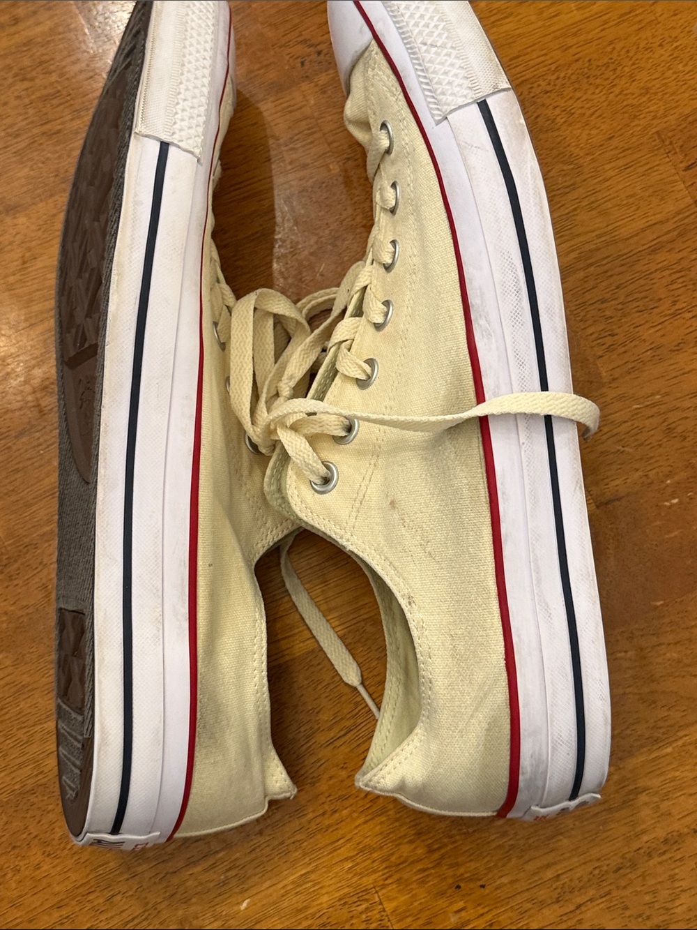 Converse Cream Low-Top Canvas Sneakers with Red & Navy Stripe size 16